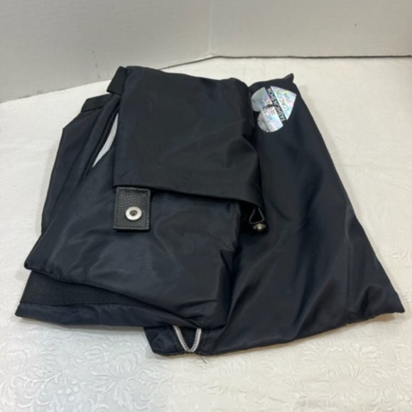 Victoria’s Secret Fashion Show London 2014 Lg Duffel bag W/Pouch  21x6x14.5" - Picture 3 of 10